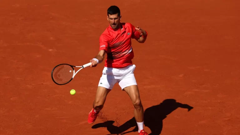 Los favoritos avanzan firmes a cuartos de final de París