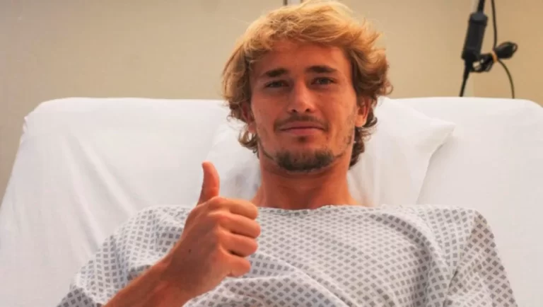 Alexander Zverev fue operado con éxito del tobillo derecho
