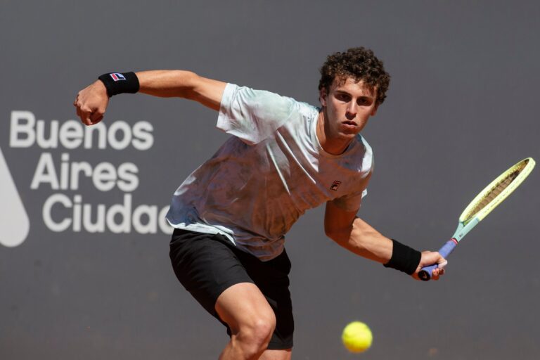 Cuatro argentinos entre los mejores ocho del torneo