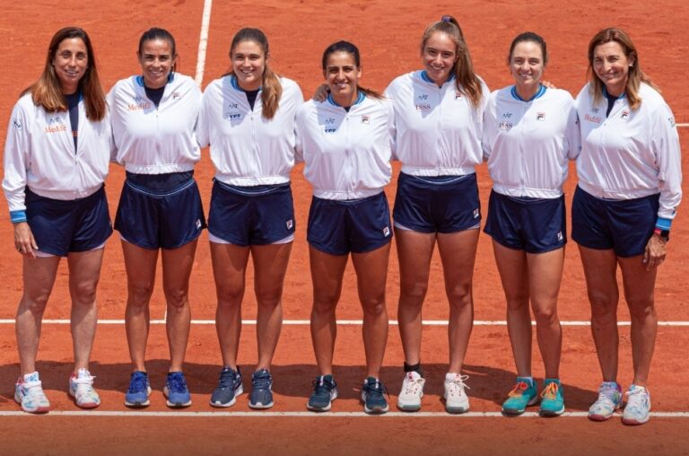 Ahora si, Argentina entrenó con equipo completo