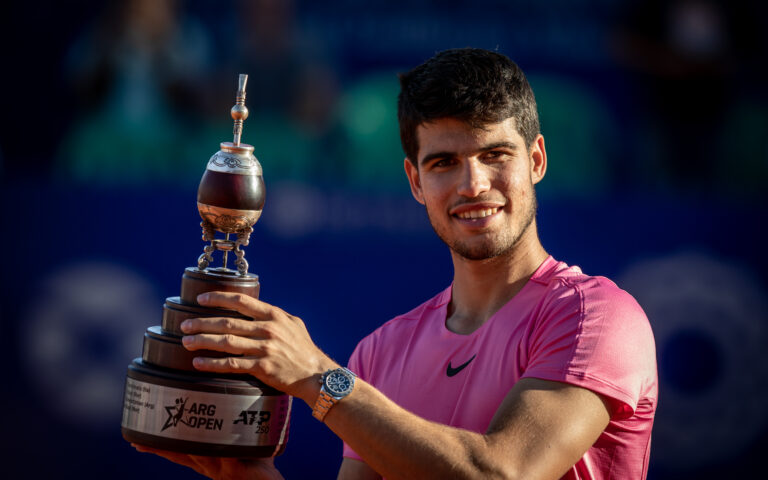 Alcaráz campeón del Argentina Open