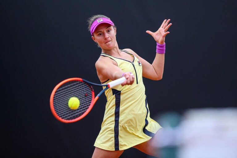 Nadia Podoroska está en cuartos de final en Suiza