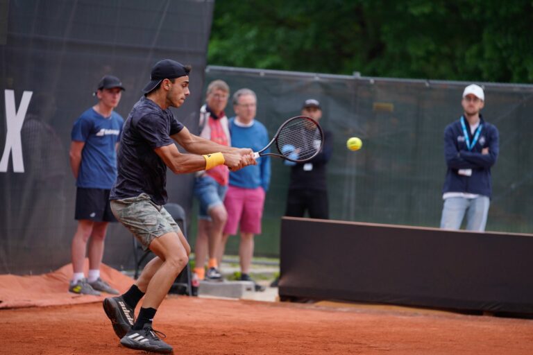 Fran Cerúndolo en semifinales de Lyon