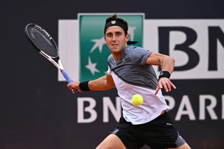 El debut de los argentinos en el M1000 de Roma