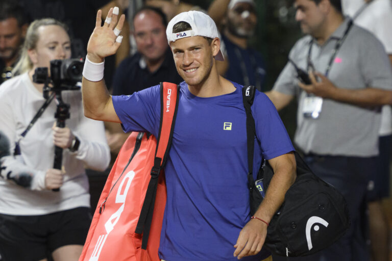 EL PEQUE SCHWARTZMAN SE DESPIDIÓ DE ROSARIO