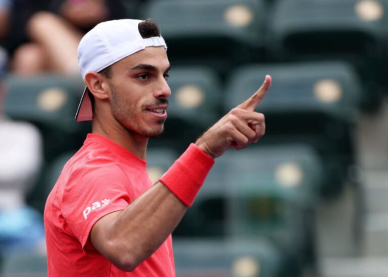 CONTUNDENTE VICTORIA DE FRAN CERUNDOLO EN MIAMI