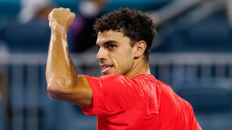 FRAN CERUNDOLO EL TERROR DE LOS JUGADORES TOP TEN