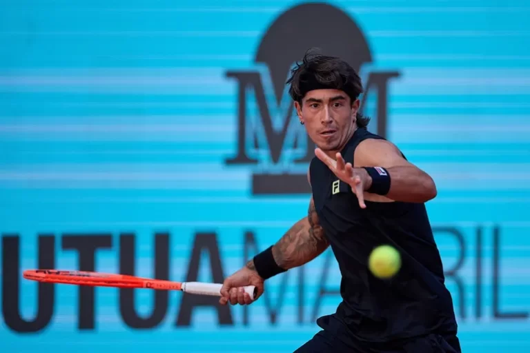 VICTORIA DE COMESAÑA Y PASE A TERCERA RONDA 