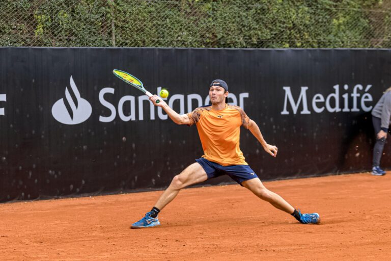 TRES ARGENTINOS BUSCAN LA FINAL EN TUCUMÁN