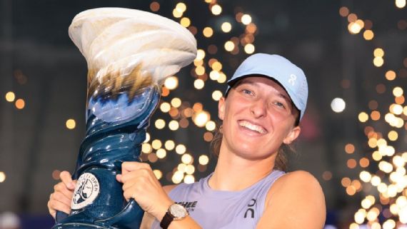 IGA SWIATEK CONQUISTA CINCINNATI 