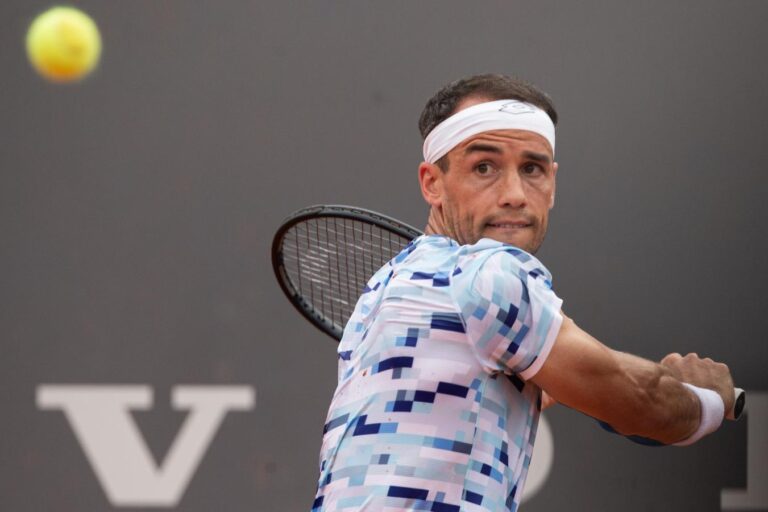 SEIS ARGENTINOS A OCTAVOS DE FINAL EN BUENOS AIRES