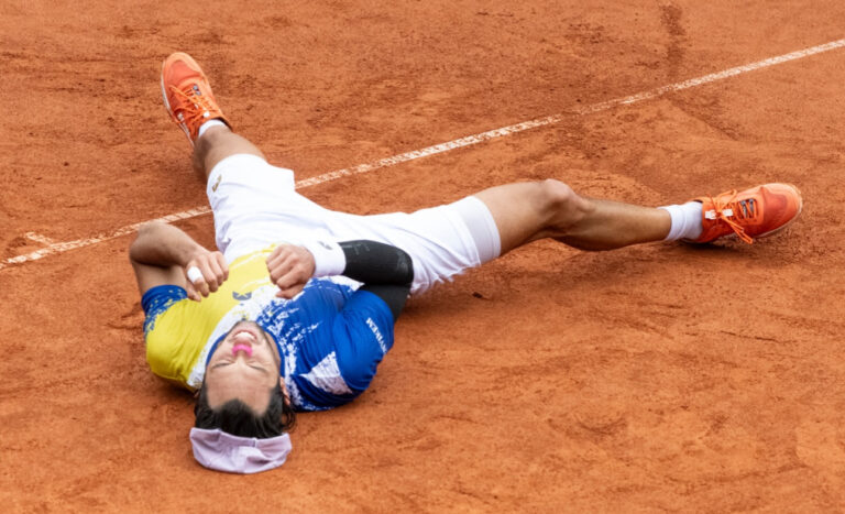 TIRANTE SE QUEDÓ CON EL TÍTULO EN POLONIA