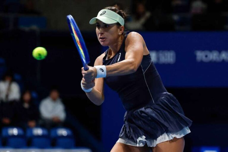 BENCIC SIGUE AVANZANDO EN HONG KONG