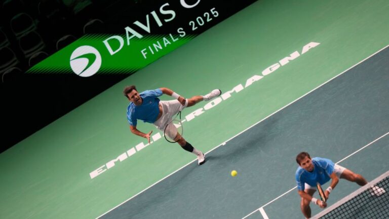 ARGENTINA CAE AJUSTADAMENTE CIN ALEMANIA