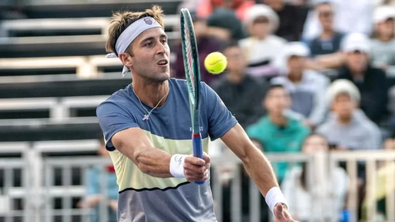 ETCHEVERRY SE DESPIDIÓ DE HONG KONG TRAS UNA DURA BATALLA