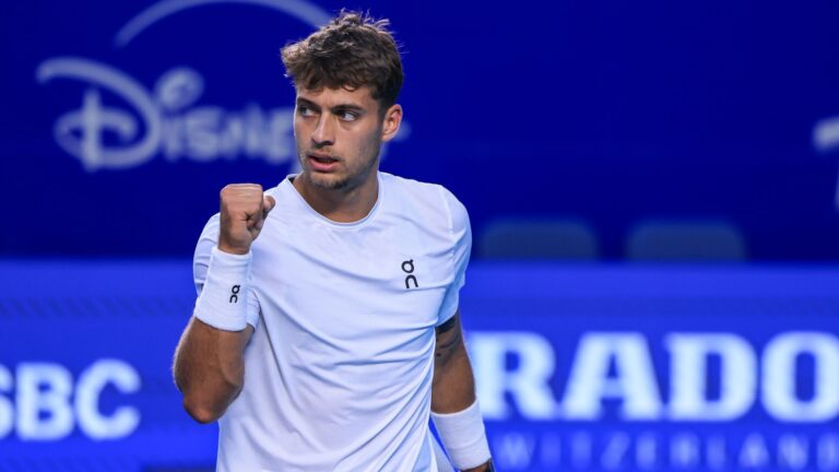 SEMIFINALISTAS SORPRESIVOS EN BUSCA DE LOS 2,5 MILLONES DE DÓLARES