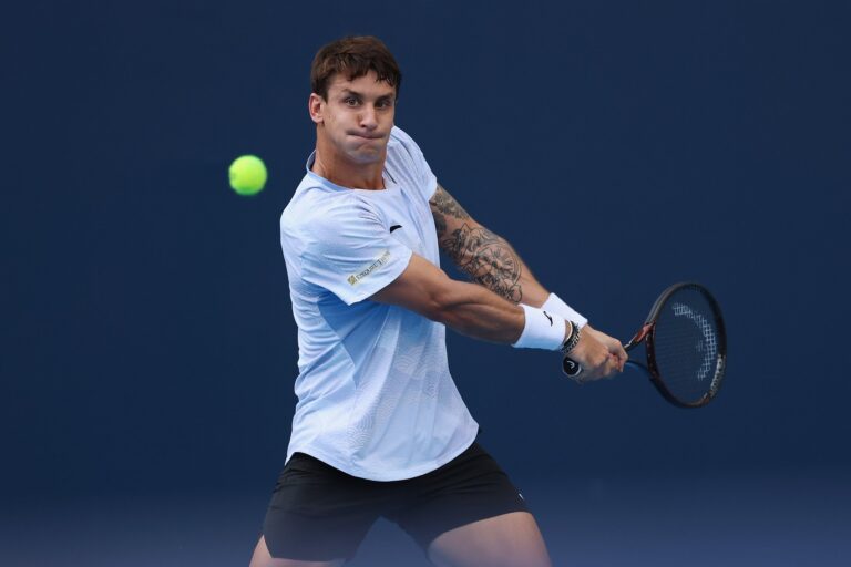 TRIUNFAZO DE CAMILO UGO CARABELLI