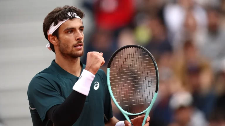 LORENZO MUSETTI AVANZA EN BARCELONA